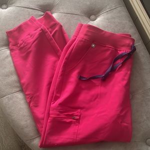 FIGS Zamora joggers scrub pants